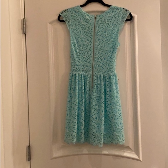 Talula lace dress - Picture 2 of 2
